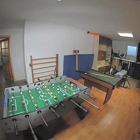 بيت خشبي Tenis Pod Sosnami *